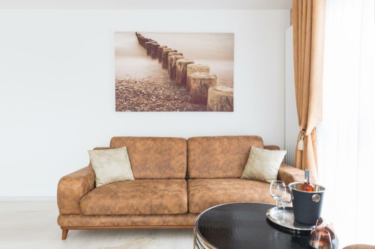 Apartment Alonisos Lux Braşov Extérieur photo
